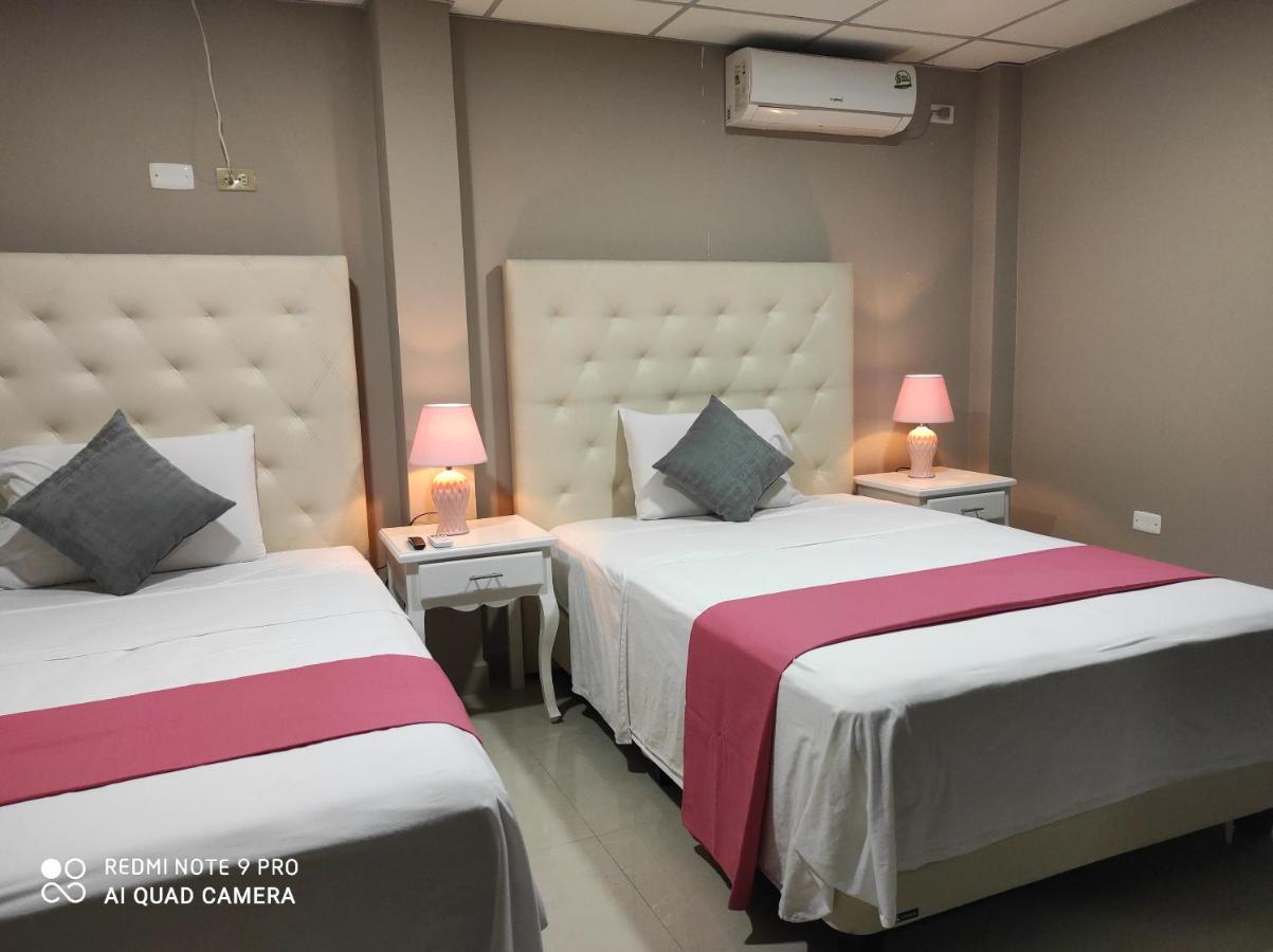 جواياكيل Royalinn المظهر الخارجي الصورة