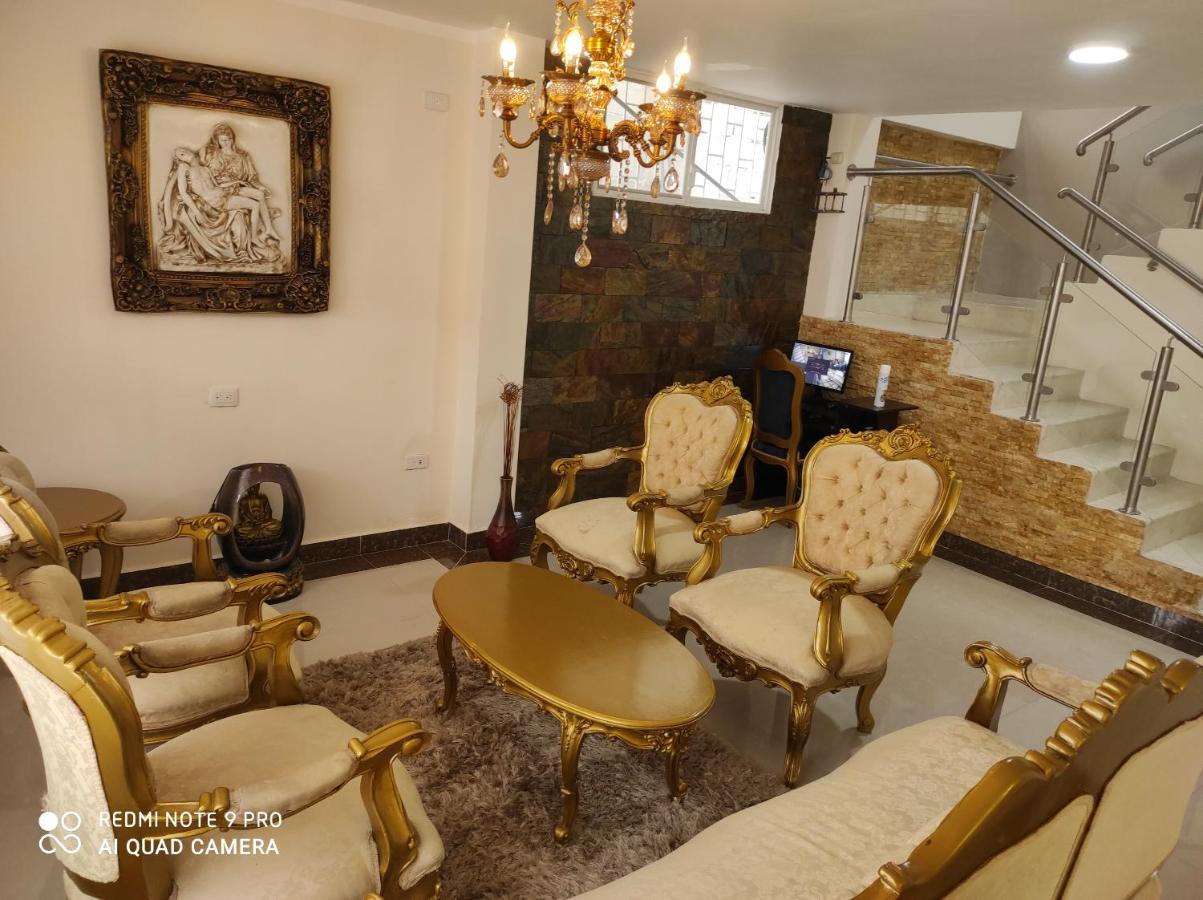جواياكيل Royalinn المظهر الخارجي الصورة
