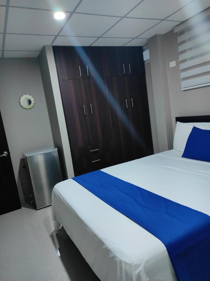 جواياكيل Royalinn المظهر الخارجي الصورة