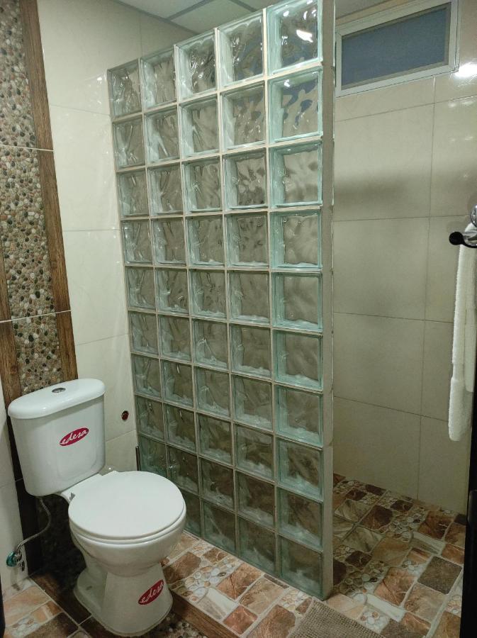 جواياكيل Royalinn المظهر الخارجي الصورة