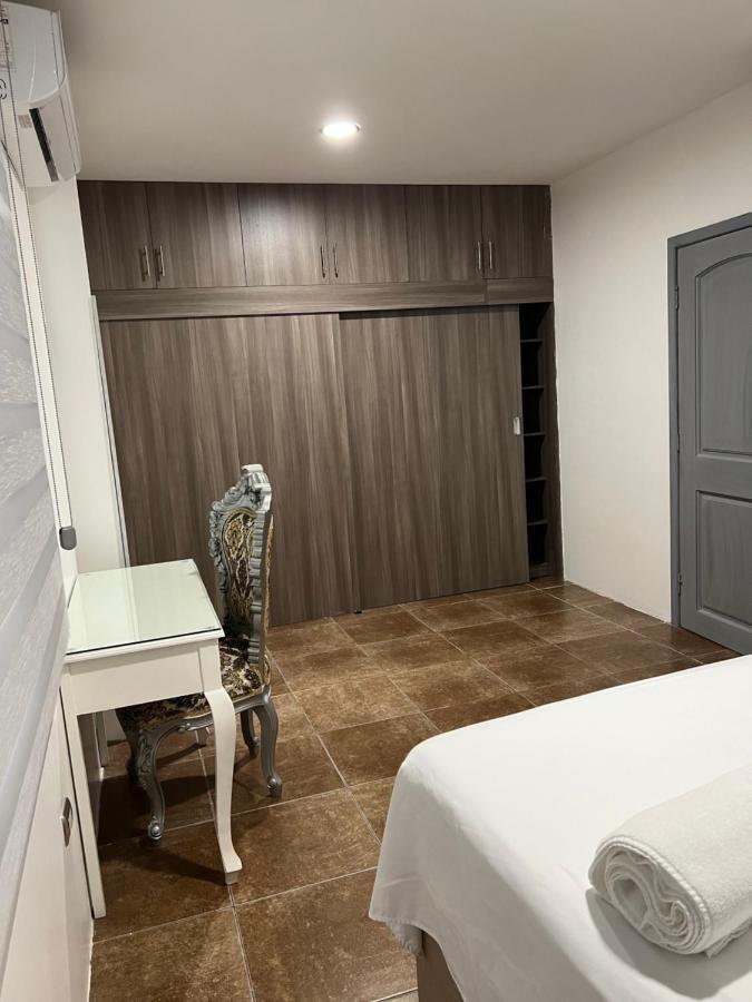 جواياكيل Royalinn المظهر الخارجي الصورة